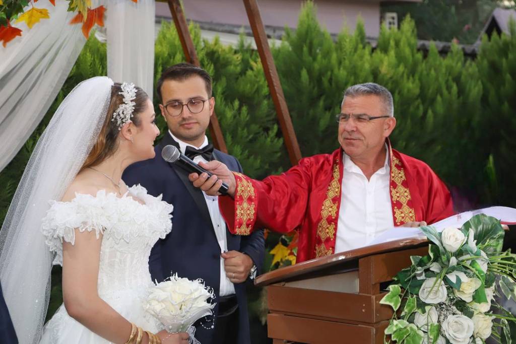 Köşk Belediye Başkanı Nuri Güler, Nikah Törenine Katıldı