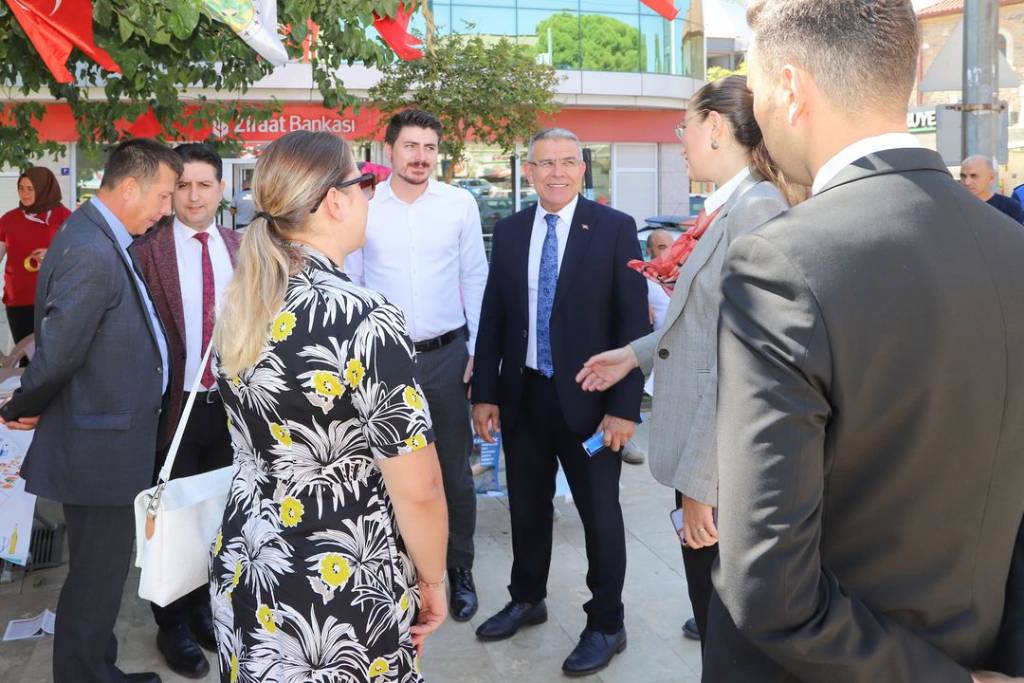 Köşk İlçe Hastanesi Halk Sağlığı Haftası Etkinlikleriyle Göz Doldurdu